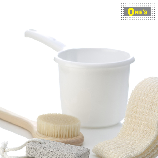 Bianca Bathroom Item Series - White in color. Simple design ビアンカ　ビアンカ 手桶